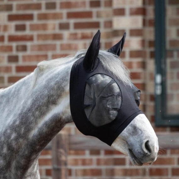Маска для лошади