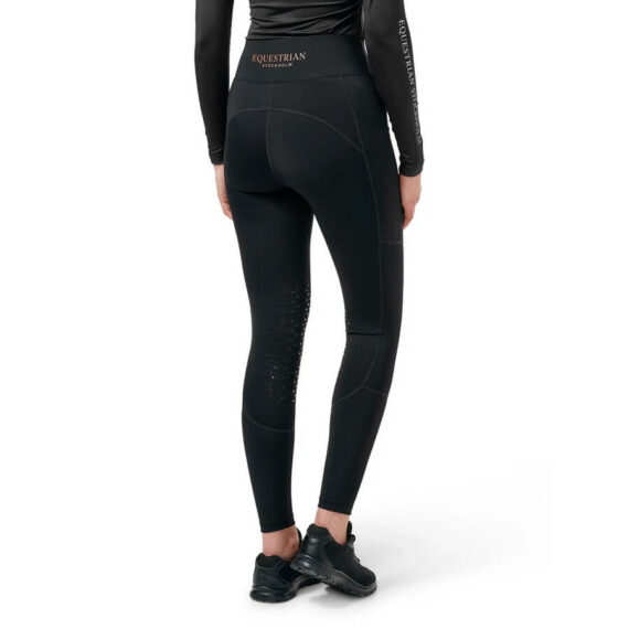 Jump Movement Dark Ocean