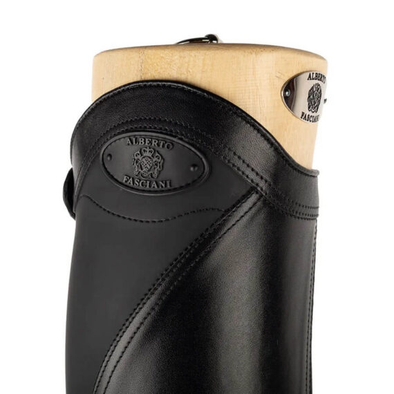 Сапоги для верховой езды